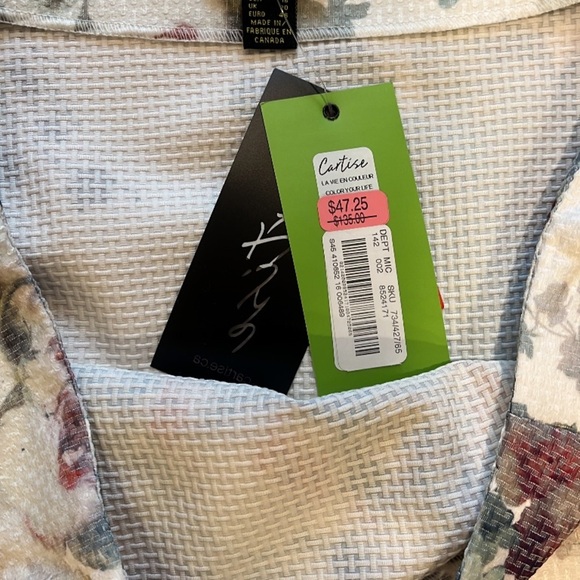 Womens Floral White Mini Skirt NWT Size 16 - Picture 2 of 3